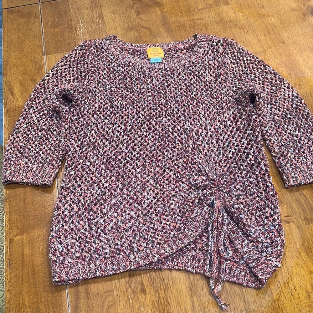 Ruby red knit sweater red with gold and dark green shimmer